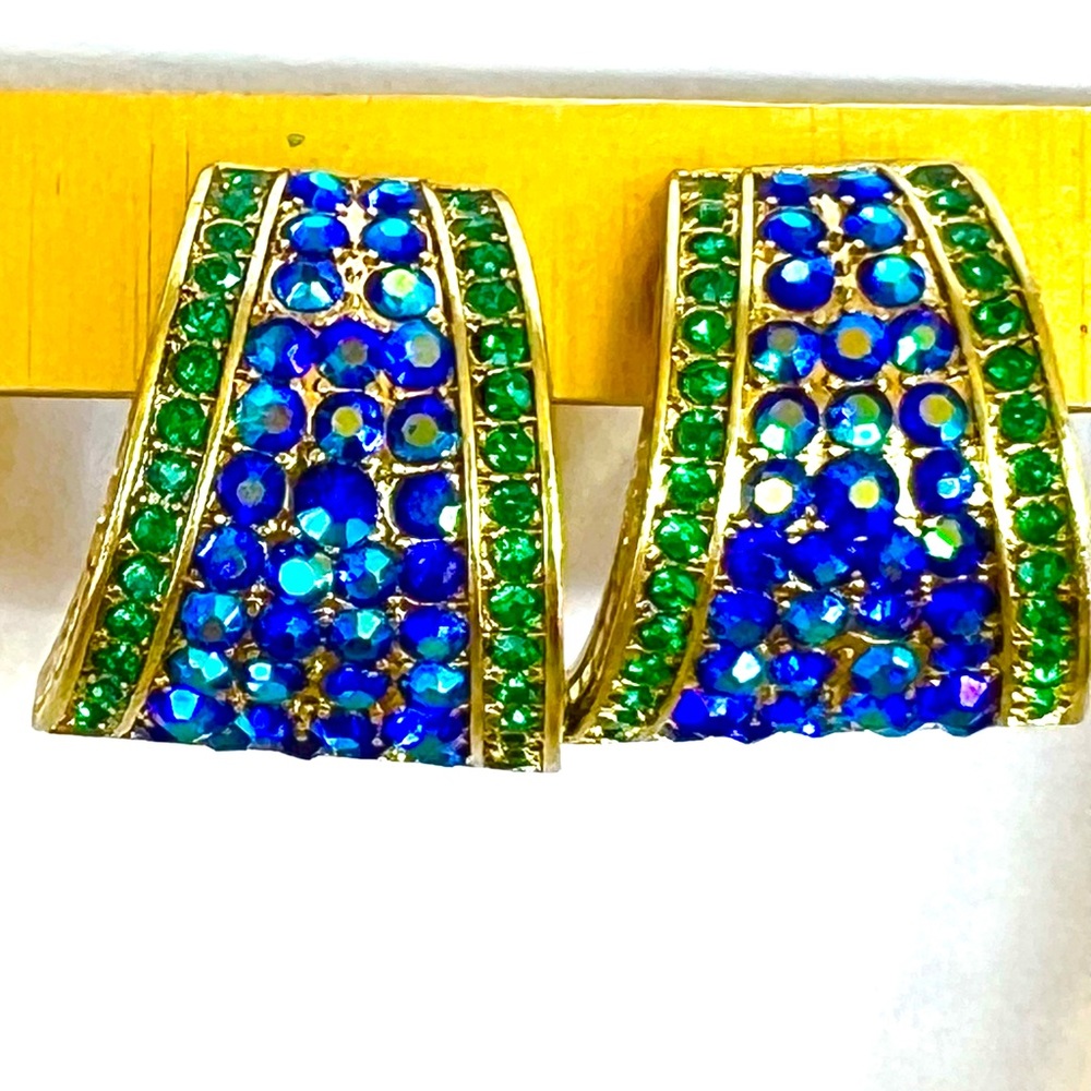 Heidi Daus OMEGA 🆕 “Say It With Style” for pierced ears earrings